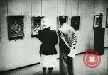 Immagine di Mostra d'arte Zurich Svizzera, 1944, secondo 41 filmato di repertorio 65675020614