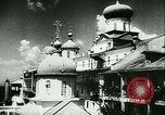 Standbild Deutsche offiziere Besuchen Sie Kloster auf dem Berg Athos Griechenland, 1944, aus Sekunde 16 historischem Filmmaterial Videoclip 65675020617