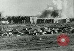 Immagine di German air raid Stalingrad Russia Unione Sovietica, 1943, secondo 22 filmato di repertorio 65675020621