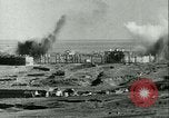 Immagine di German air raid Stalingrad Russia Unione Sovietica, 1943, secondo 29 filmato di repertorio 65675020621