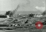 Immagine di German air raid Stalingrad Russia Unione Sovietica, 1943, secondo 30 filmato di repertorio 65675020621