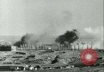Immagine di German air raid Stalingrad Russia Unione Sovietica, 1943, secondo 34 filmato di repertorio 65675020621