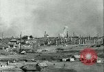 Immagine di German air raid Stalingrad Russia Unione Sovietica, 1943, secondo 46 filmato di repertorio 65675020621