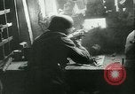 Immagine di German air raid Stalingrad Russia Unione Sovietica, 1943, secondo 57 filmato di repertorio 65675020621