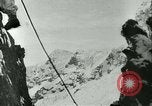 Standbild German Mountain Truppen Elbrus Kaukasus, 1943, aus Sekunde 31 historischem Filmmaterial Videoclip 65675020623
