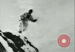 Standbild German Mountain Truppen Elbrus Kaukasus, 1943, aus Sekunde 54 historischem Filmmaterial Videoclip 65675020623