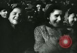 Standbild Eiskunstlauf Berlin Deutschland, 1942, aus Sekunde 21 historischem Filmmaterial Videoclip 65675020626