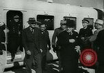 Image L'amiral Darlan Vichy visites des dirigeants arabes désert du Sahara en Afrique, 1942, de la seconde 39 séquences d'archives historiques vidéo 65675020627