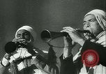 Image L'amiral Darlan Vichy visites des dirigeants arabes désert du Sahara en Afrique, 1942, de la seconde 51 séquences d'archives historiques vidéo 65675020627