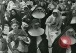 Immagine di Processione religiosa Croazia, 1942, secondo 20 filmato di repertorio 65675020630