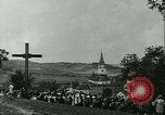Immagine di Processione religiosa Croazia, 1942, secondo 26 filmato di repertorio 65675020630