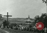 Immagine di Processione religiosa Croazia, 1942, secondo 27 filmato di repertorio 65675020630