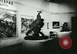 Immagine di La guerra mostra d'arte Vienna Austria, 1942, secondo 46 filmato di repertorio 65675020634