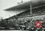 Immagine di Partita di calcio Monaco di Baviera Germania, 1944, secondo 1 filmato di repertorio 65675020638