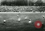 Immagine di Partita di calcio Monaco di Baviera Germania, 1944, secondo 13 filmato di repertorio 65675020638