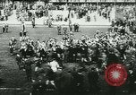 Immagine di Partita di calcio Monaco di Baviera Germania, 1944, secondo 15 filmato di repertorio 65675020638