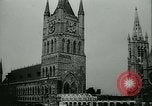 Immagine di Adolf Hitler truppe visite Ypres Belgio, 1940, secondo 15 filmato di repertorio 65675020642