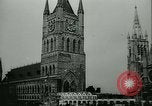 Immagine di Adolf Hitler truppe visite Ypres Belgio, 1940, secondo 17 filmato di repertorio 65675020642