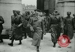 Immagine di Adolf Hitler truppe visite Ypres Belgio, 1940, secondo 21 filmato di repertorio 65675020642