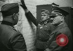 Immagine di Adolf Hitler truppe visite Ypres Belgio, 1940, secondo 27 filmato di repertorio 65675020642