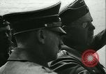 Immagine di Adolf Hitler truppe visite Ypres Belgio, 1940, secondo 32 filmato di repertorio 65675020642