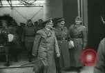 Immagine di Adolf Hitler truppe visite Ypres Belgio, 1940, secondo 35 filmato di repertorio 65675020642