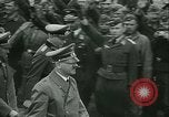 Immagine di Adolf Hitler truppe visite Ypres Belgio, 1940, secondo 46 filmato di repertorio 65675020642