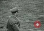 Immagine di Adolf Hitler truppe visite Ypres Belgio, 1940, secondo 49 filmato di repertorio 65675020642
