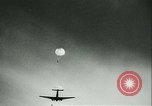 Standbild Deutsche Truppen marschieren in Norwegen Narvik Norwegen, 1940, aus Sekunde 5 historischem Filmmaterial Videoclip 65675020643