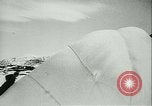 Standbild Deutsche Truppen marschieren in Norwegen Narvik Norwegen, 1940, aus Sekunde 28 historischem Filmmaterial Videoclip 65675020643