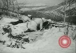 Standbild Deutsche Truppen marschieren in Norwegen Narvik Norwegen, 1940, aus Sekunde 53 historischem Filmmaterial Videoclip 65675020643