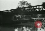 Standbild Deutsche Truppen marschieren in Merville Frankreich Merville Frankreich, 1940, aus Sekunde 24 historischem Filmmaterial Videoclip 65675020644