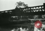 Standbild Deutsche Truppen marschieren in Merville Frankreich Merville Frankreich, 1940, aus Sekunde 25 historischem Filmmaterial Videoclip 65675020644