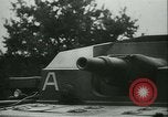 Standbild Deutsche Truppen marschieren in Merville Frankreich Merville Frankreich, 1940, aus Sekunde 34 historischem Filmmaterial Videoclip 65675020644