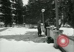 Standbild Befreit Deutsche Geiseln Ende Zweiten Weltkrieg Italien, 1945, aus Sekunde 6 historischem Filmmaterial Videoclip 65675020646