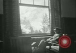 Standbild Befreit Deutsche Geiseln Ende Zweiten Weltkrieg Italien, 1945, aus Sekunde 26 historischem Filmmaterial Videoclip 65675020646