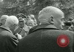 Standbild Befreit Deutsche Geiseln Ende Zweiten Weltkrieg Italien, 1945, aus Sekunde 38 historischem Filmmaterial Videoclip 65675020646