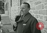 Standbild Befreit Deutsche Geiseln Ende Zweiten Weltkrieg Italien, 1945, aus Sekunde 47 historischem Filmmaterial Videoclip 65675020646