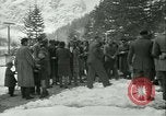 Standbild Befreit Deutsche Geiseln Ende Zweiten Weltkrieg Italien, 1945, aus Sekunde 62 historischem Filmmaterial Videoclip 65675020646