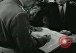 Standbild General George Patton S Paris Frankreich, 1945, aus Sekunde 60 historischem Filmmaterial Videoclip 65675020652