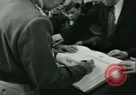 Standbild General George Patton S Paris Frankreich, 1945, aus Sekunde 62 historischem Filmmaterial Videoclip 65675020652