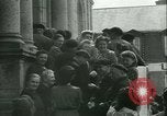 Image confisqués radios Bayeux Normandie France, 1945, de la seconde 14 séquences d'archives historiques vidéo 65675020661