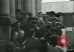 Image confisqués radios Bayeux Normandie France, 1945, de la seconde 15 séquences d'archives historiques vidéo 65675020661