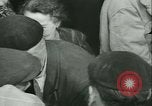 Image confisqués radios Bayeux Normandie France, 1945, de la seconde 22 séquences d'archives historiques vidéo 65675020661