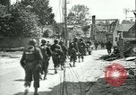 Standbild USA Kräfte Pontaubault Frankreich, 1944, aus Sekunde 16 historischem Filmmaterial Videoclip 65675020662