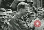 Standbild George Patton's Truppen Rennes Frankreich, 1944, aus Sekunde 25 historischem Filmmaterial Videoclip 65675020663