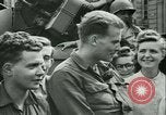 Standbild George Patton's Truppen Rennes Frankreich, 1944, aus Sekunde 26 historischem Filmmaterial Videoclip 65675020663