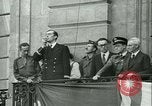 Immagine di Cerimonia di liberazione Rennes Francia, 1945, secondo 4 filmato di repertorio 65675020664