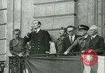 Immagine di Cerimonia di liberazione Rennes Francia, 1945, secondo 6 filmato di repertorio 65675020664