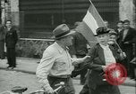 Immagine di Cerimonia di liberazione Rennes Francia, 1945, secondo 21 filmato di repertorio 65675020664